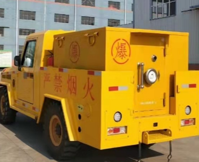 公安爆破器材运输车专用功能